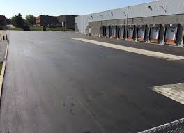 Reliable Roselle, IL Driveway Paving  Solutions